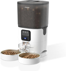 PGID 7L automatic feeder front view for easy home use and placement