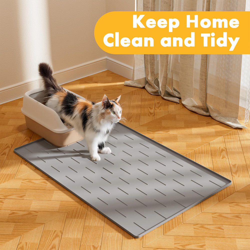 Pieviev mat suitable for indoor cats and self-cleaning boxes.