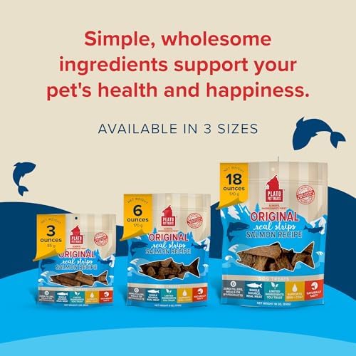 PLATO Real Strips Salmon bar emphasizes omega-rich ingredients for coat health.