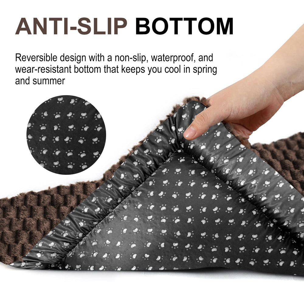 Pobopobo dog bed crate mat durable kennel pad for daily use.
