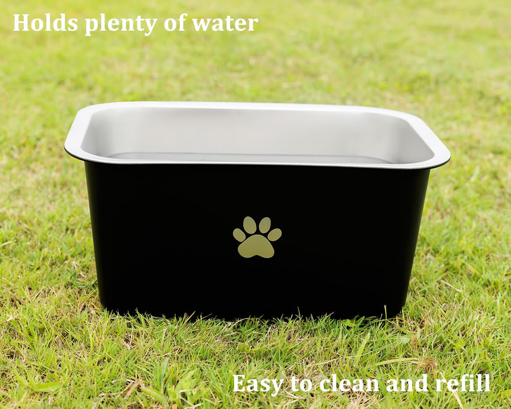 Podinor stackable design demonstrating compact storage and space saving.