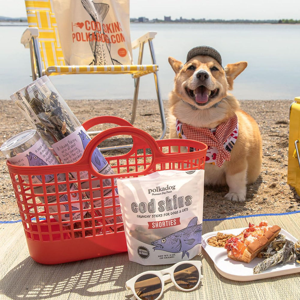 Bite-sized chews ideal for dogs of all sizes.