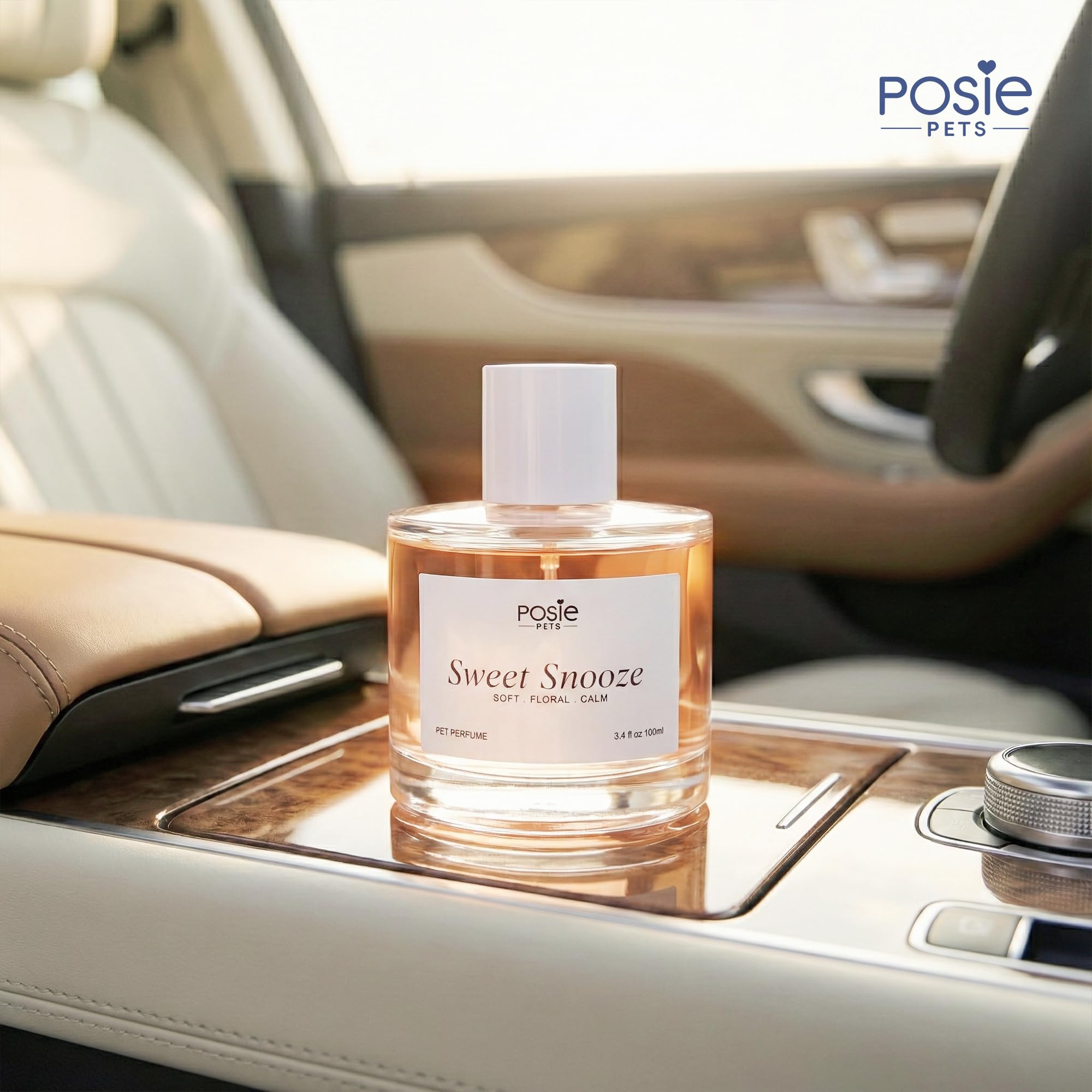 Posie Pets Sweet Snooze on coat demonstrates pleasant scent after spray.