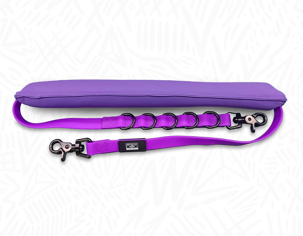 Prestige Elite groomer helper helps position and handle pets smoothly
