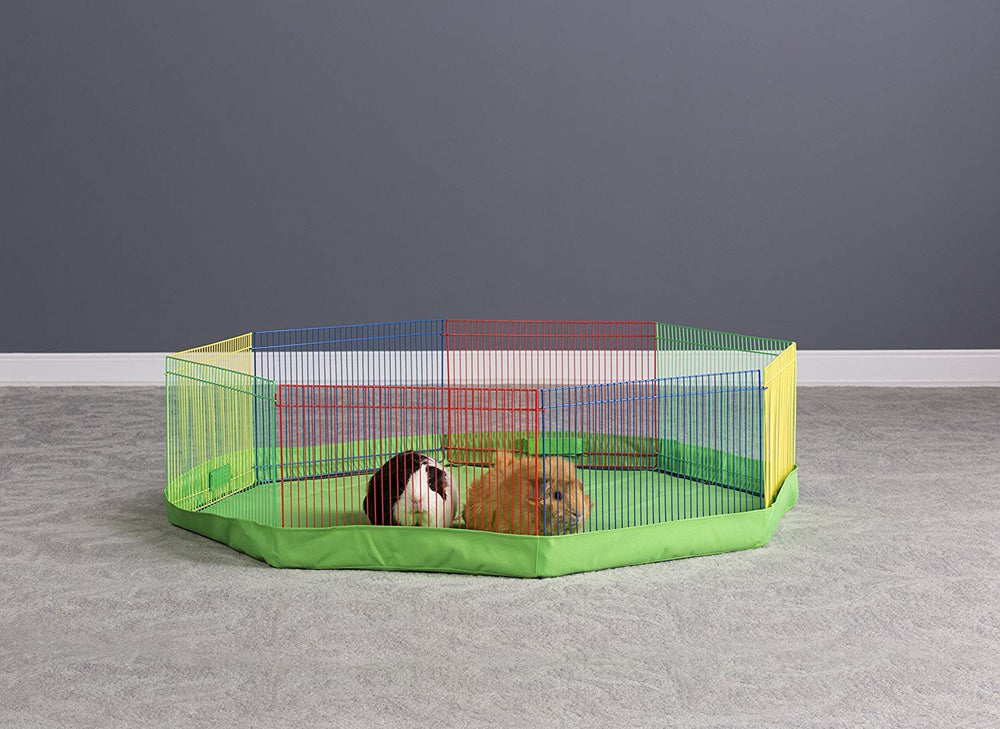 Prevue Hendryx playpen closeup wires with clear 3/8 inch spacing.
