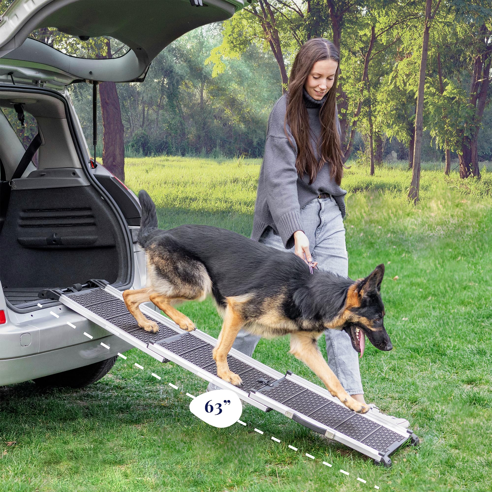 PRIORPET dog ramp includes fixing clip to prevent unfolding