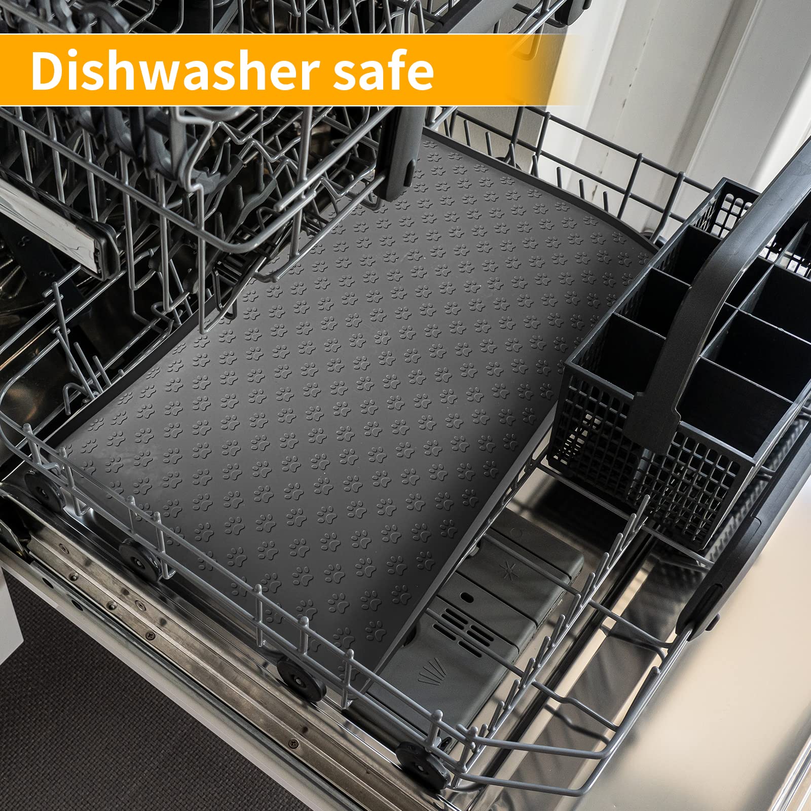 Ptlom black dining mat complements homes and stays durable.