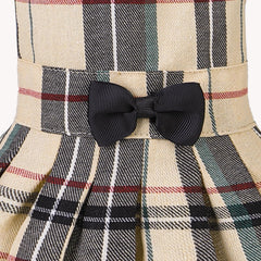 PUPTECK Beige detail close-up reveals classic plaid finish.