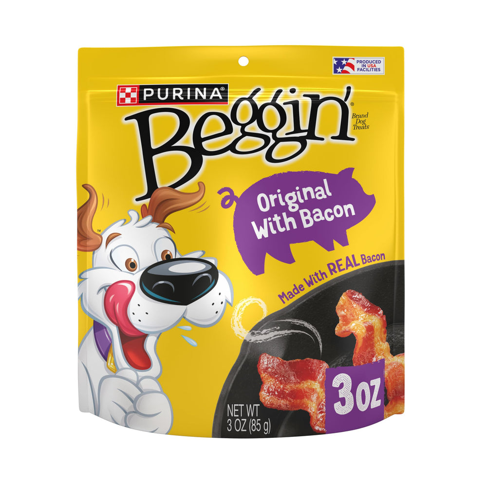 Purina Beggin' Strips Original Bacon dog treats in pack of six with appealing scent.