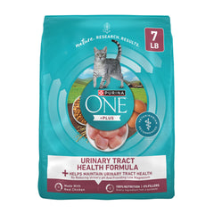 Purina ONE High Protein Dry Cat Food with real chicken supports lean muscles and flavor.