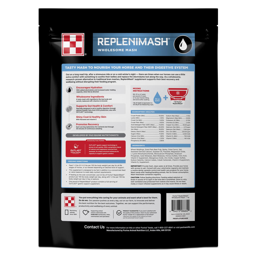 Purina RepleniMash pour demonstrates hydration-friendly mash for post-workout horses