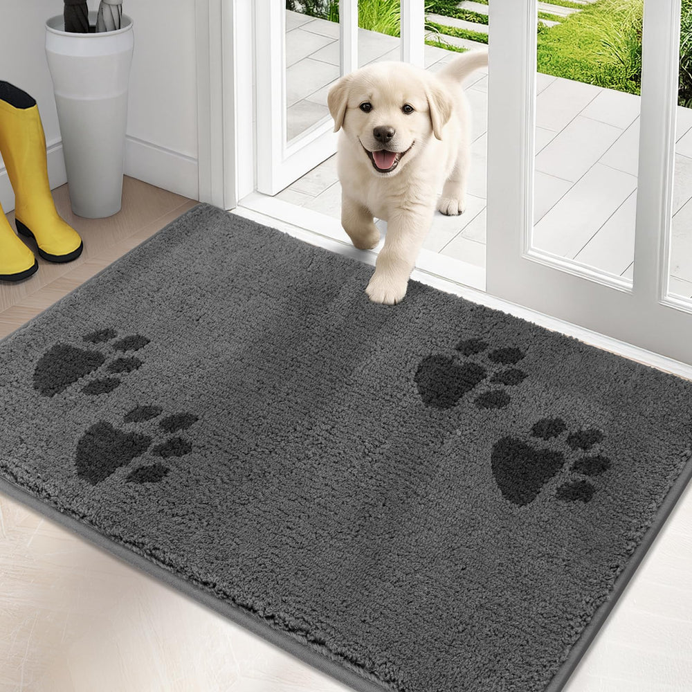 PURRUGS dirt-trapping door mat front view captures moisture and mud