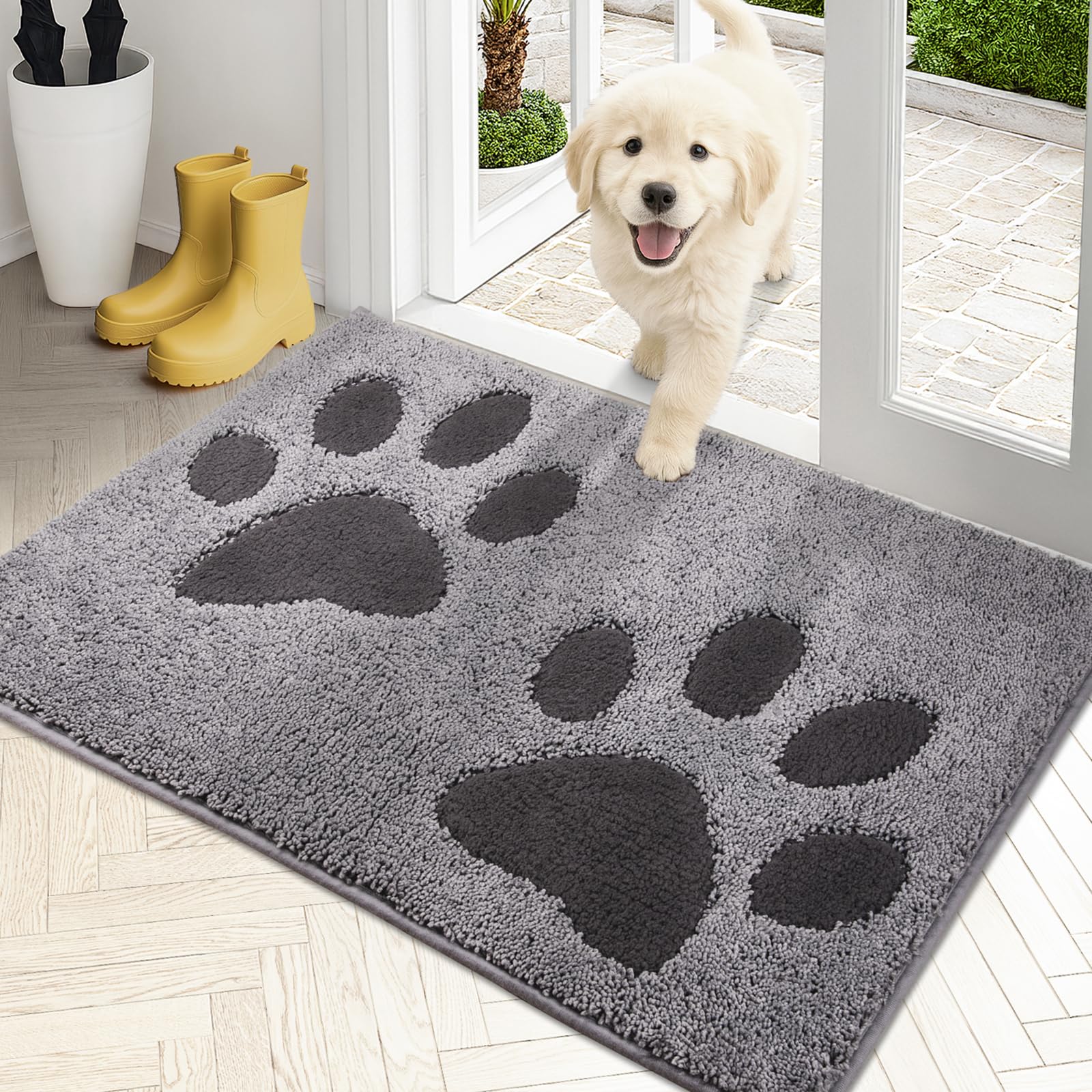 PURRUGS dirt-trapping door mat in grey catching mud and moisture at the entrance