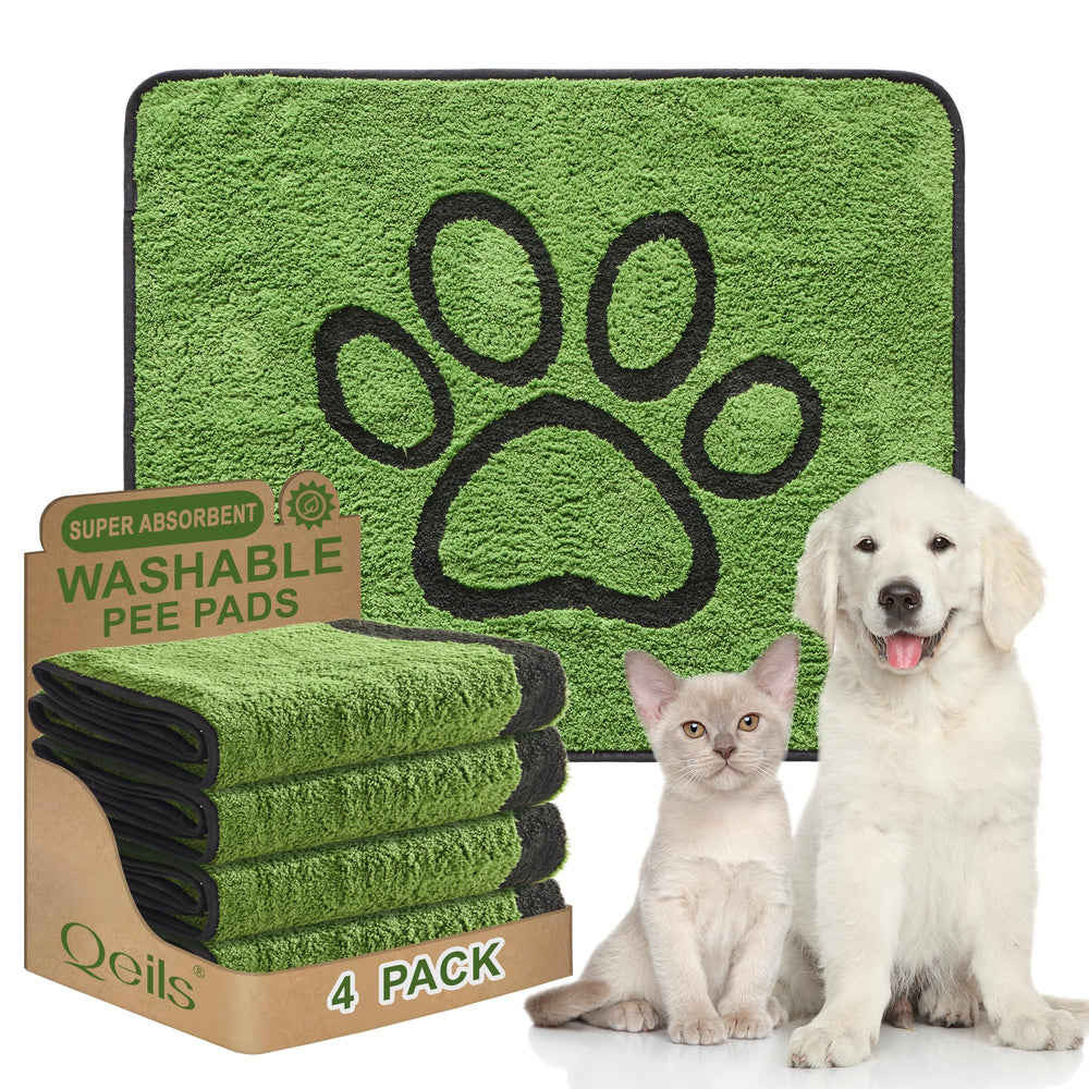 Qeils reusable dog pee pad with green top layer for quick absorption and floor protection.