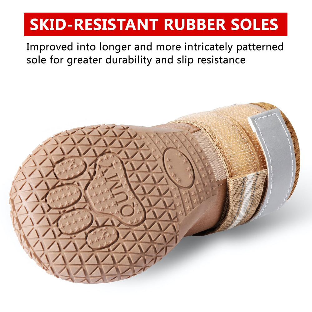 QUMY paw embroidery adds cute style while keeping outer paw area comfortable.
