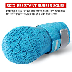 QUMY dog shoes water-resistant outer keeps paws dry in wet weather