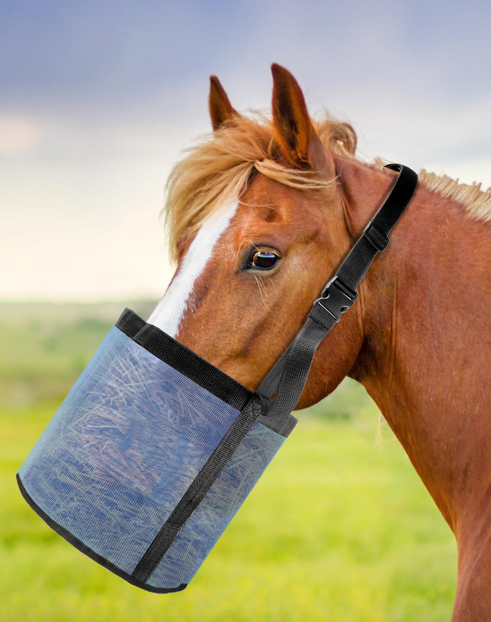 QWORK breathable mesh allows airflow while feeding for calmer, more comfortable meals.