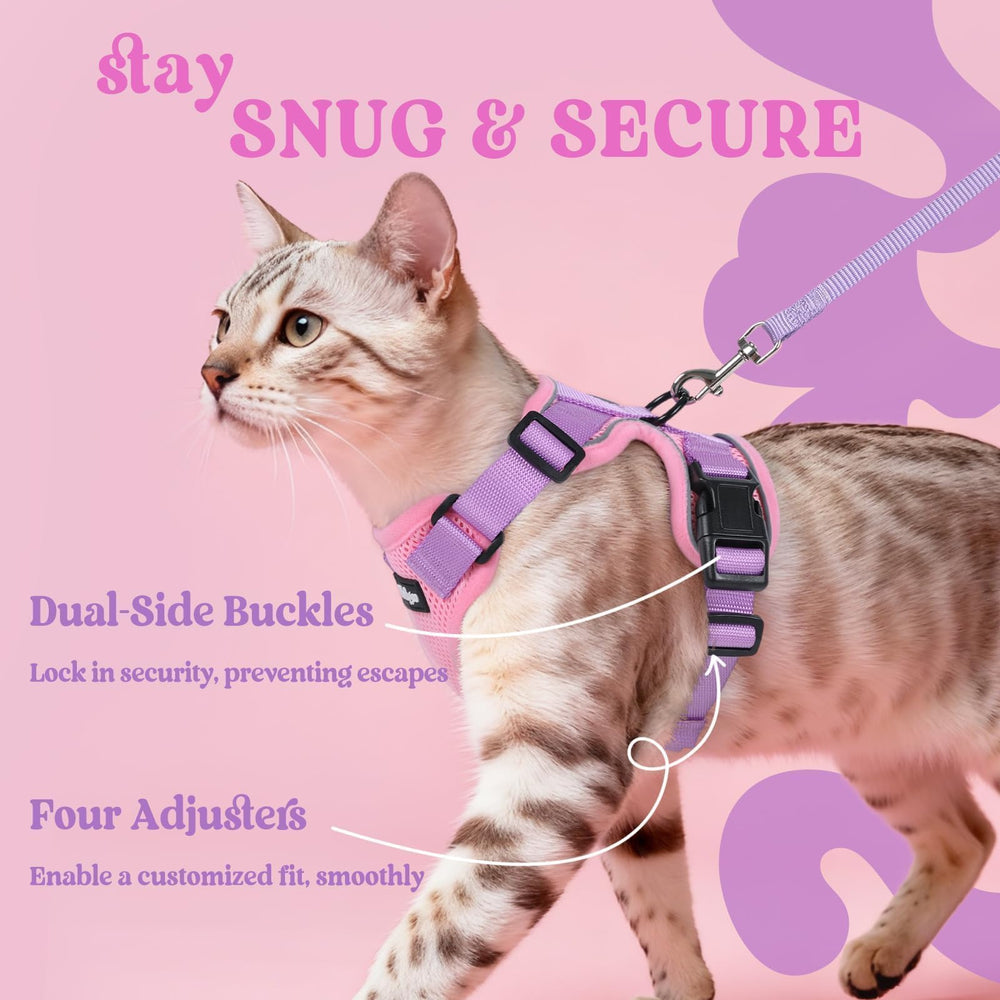 Rabbitgoo four adjustable straps ensure a custom fit for most cats