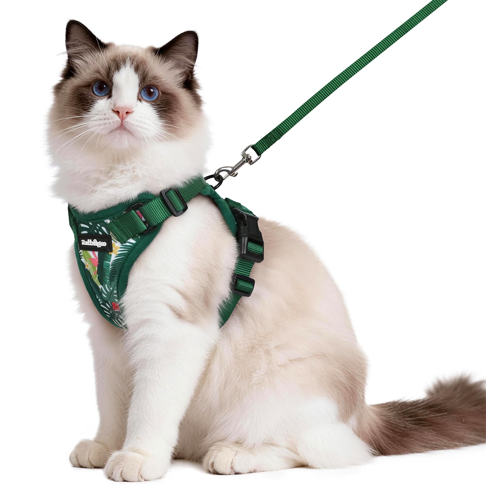 Rabbitgoo cat harness shows neck and chest sizing for secure outdoor wear.