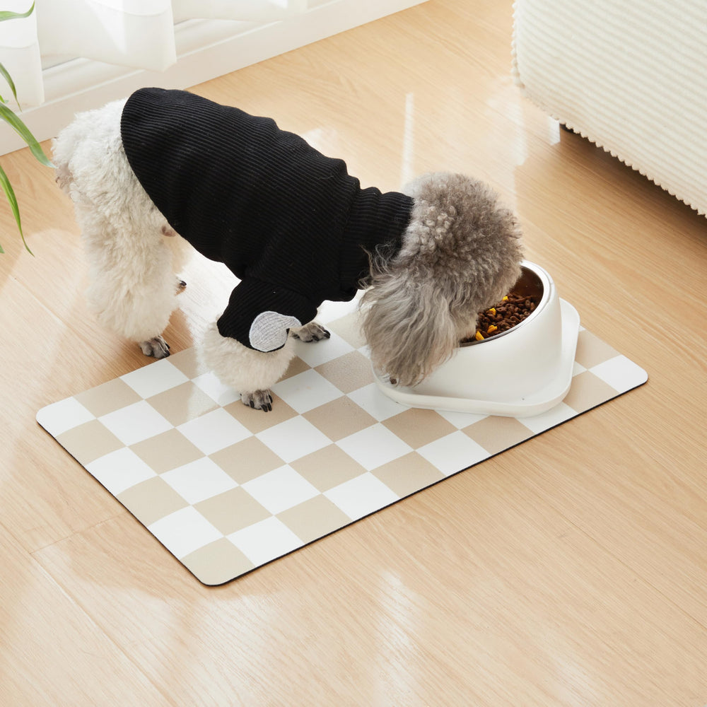 Ralxion checkered pet mat sized for water bowls and dispensers.