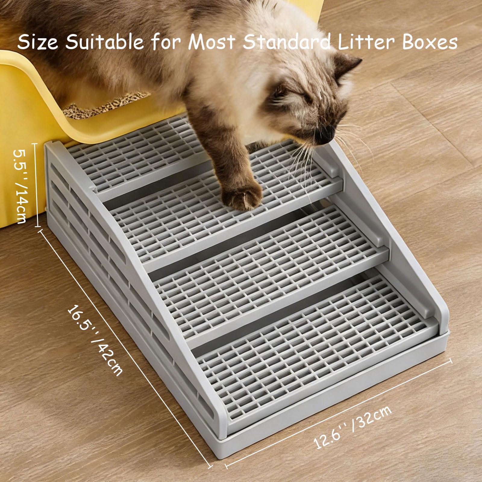 Rarenut top grid traps litter as cat exits the litter box