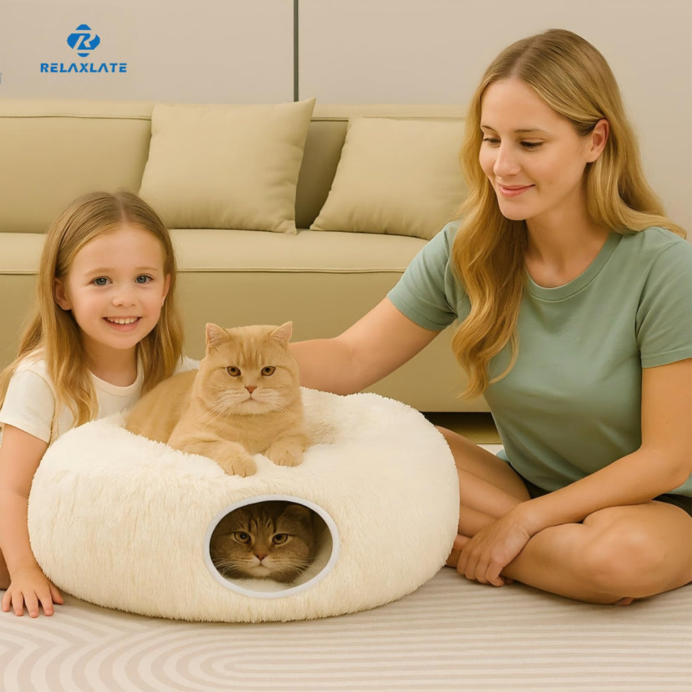 RELAXLATE adjustable circle tunnel, adapts to multi cat households for shared play.