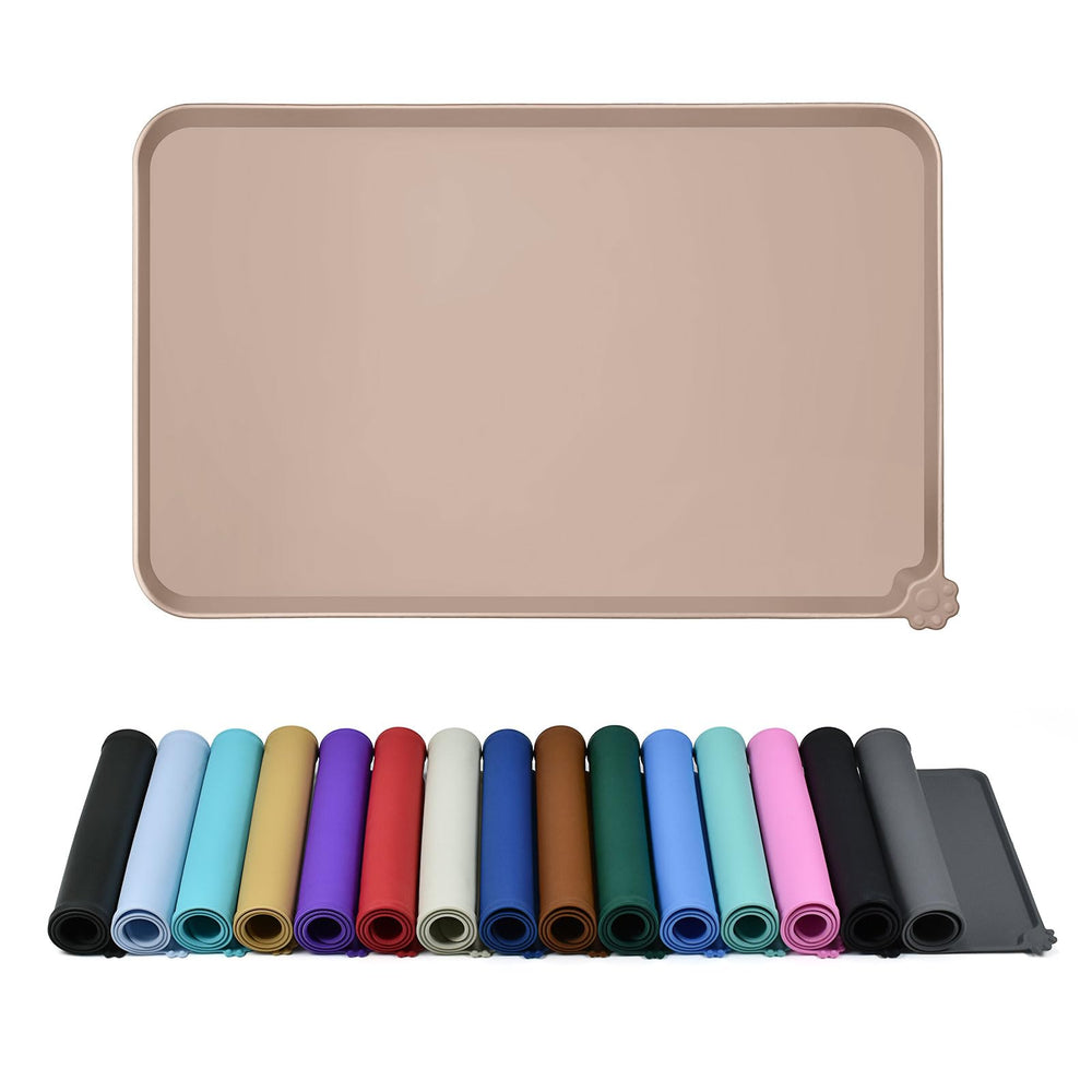 Reopet waterproof feeding mat main view keeps bowls in place and floors dry.