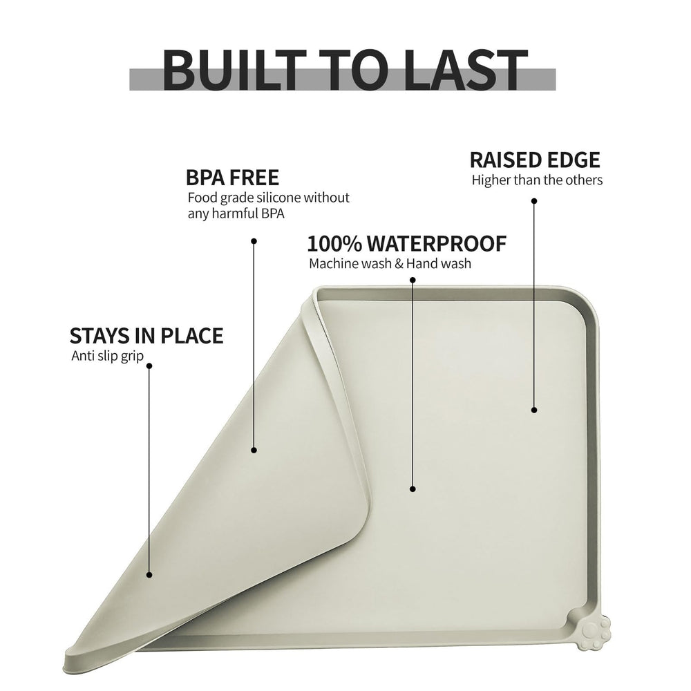 The Reopet waterproof mat protects floors from water and food spills.