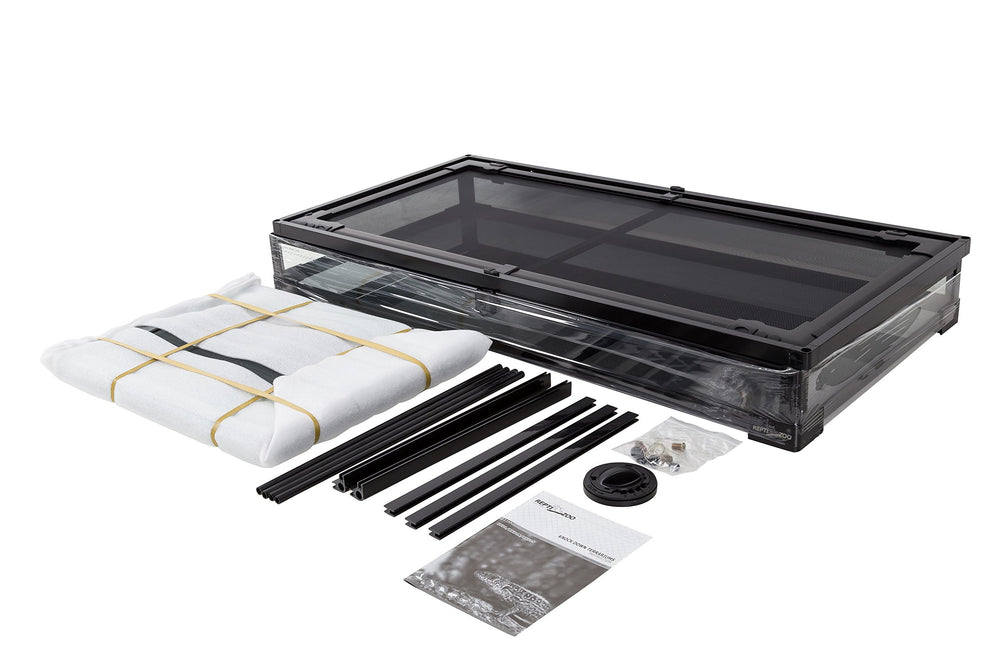 REPTI ZOO ventilation inlets and wiring ports for cable management