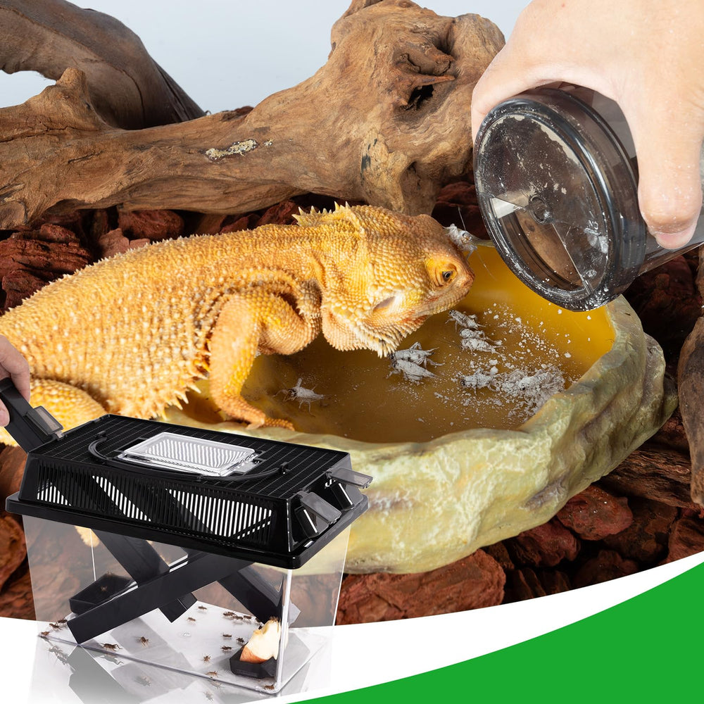 REPTI ZOO handheld design makes on-the-go reptile feeding practical