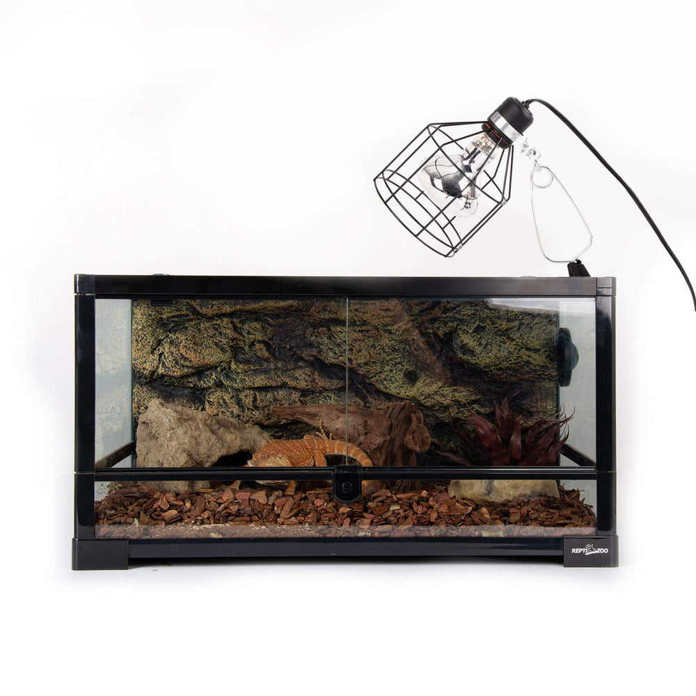 REPTI ZOO integrated thermal protection keeps enclosure temperatures steady.