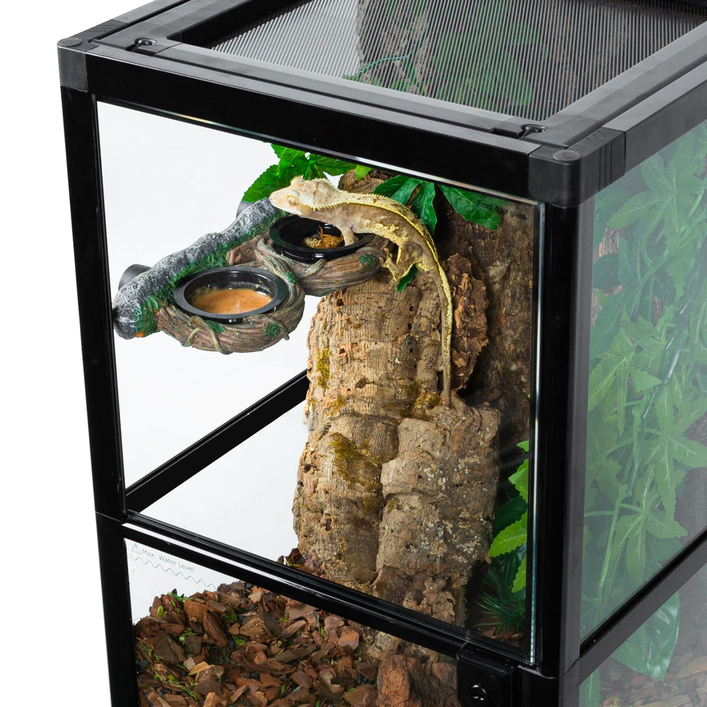 REPTI ZOO resin dish is non-toxic and reptile friendly.