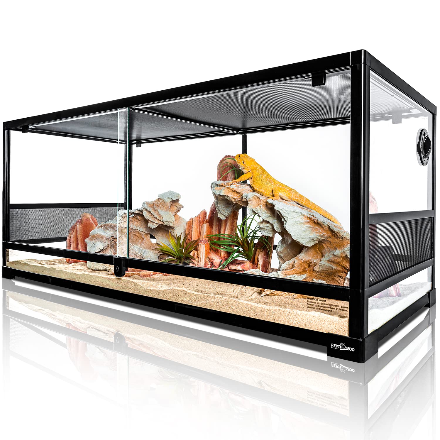 REPTI ZOO tempered glass terrarium is a versatile habitat for reptiles.