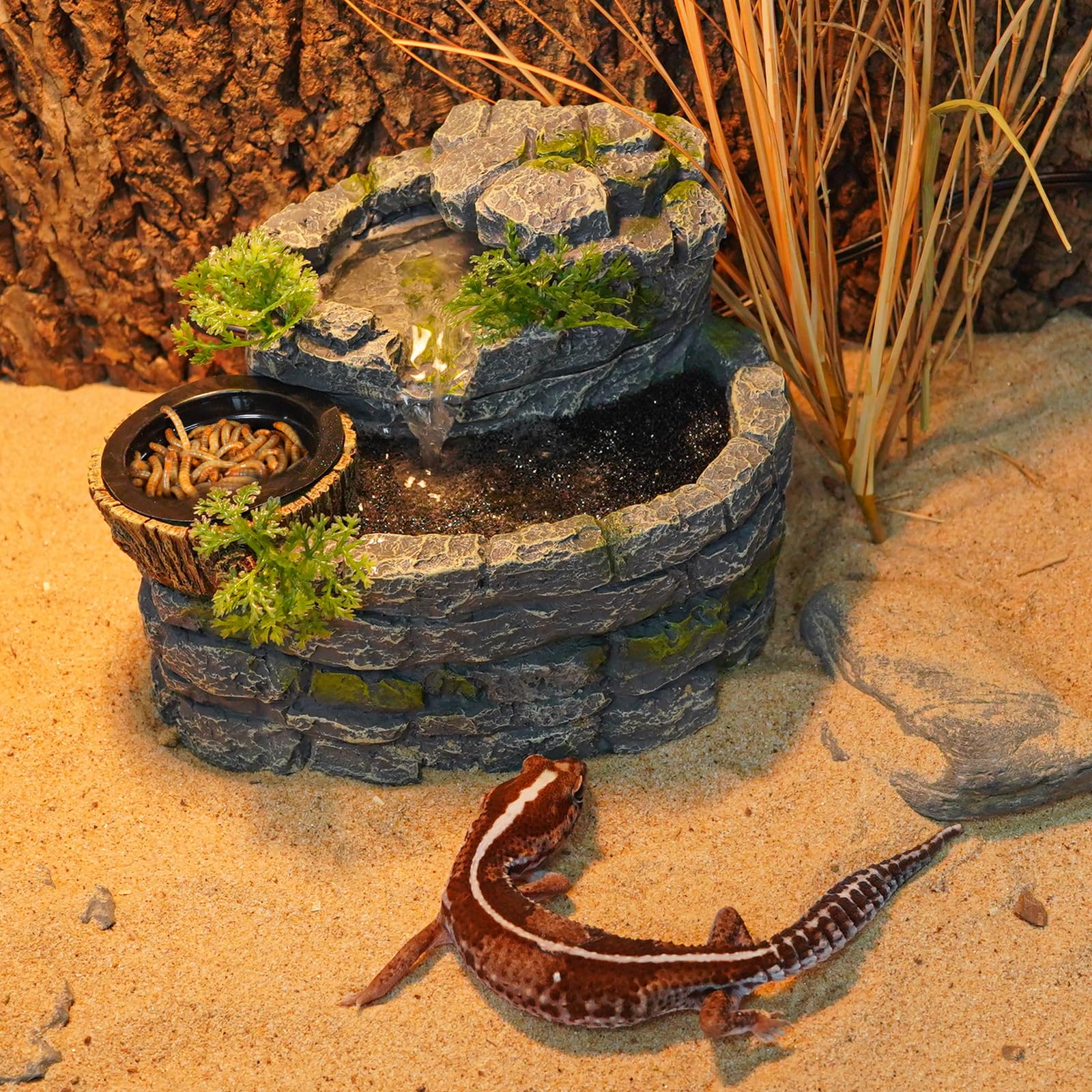 REPTI ZOO terrarium decor enhances natural aesthetics in your enclosure.