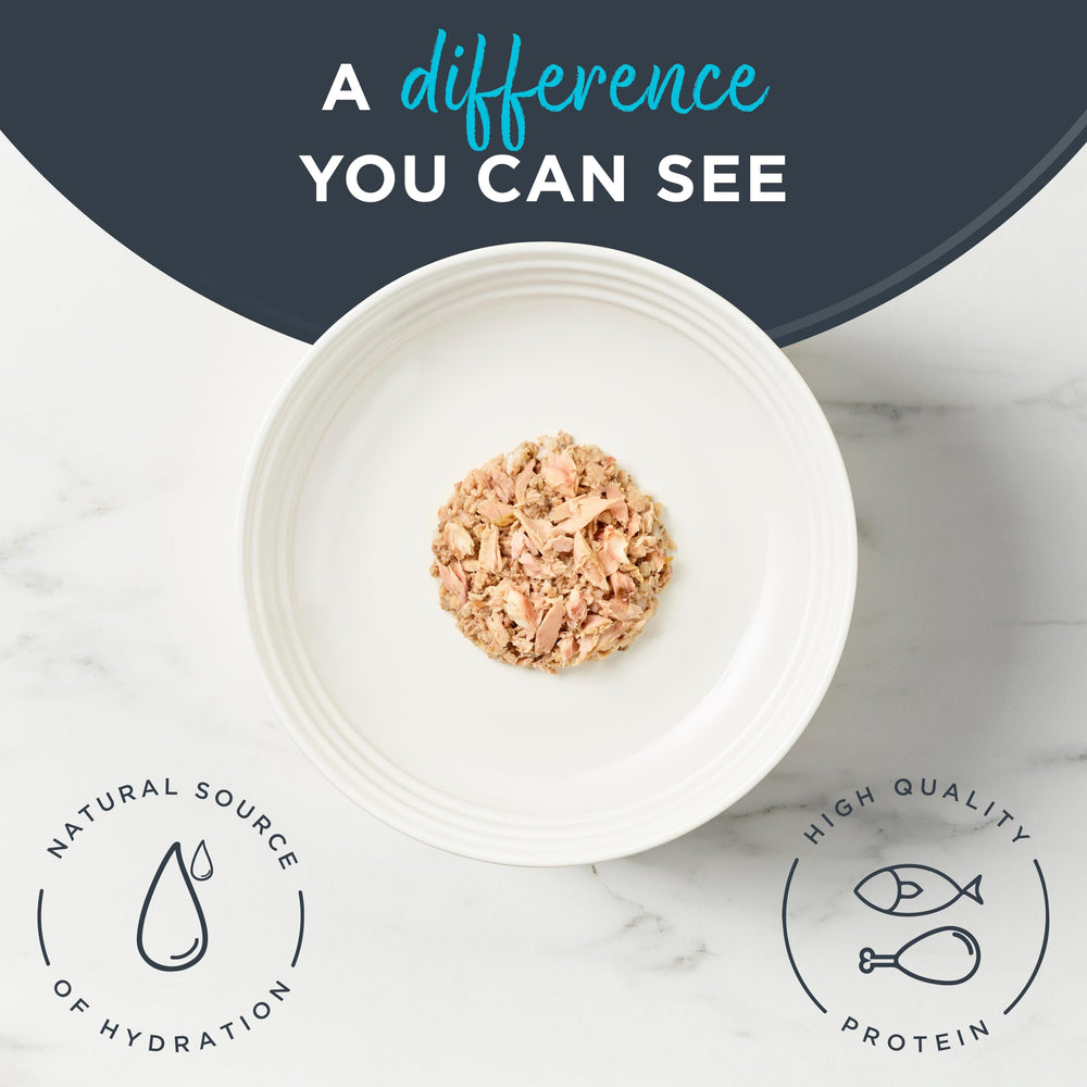Reveal ingredient panel highlights simple, limited ingredients for transparent cat nutrition