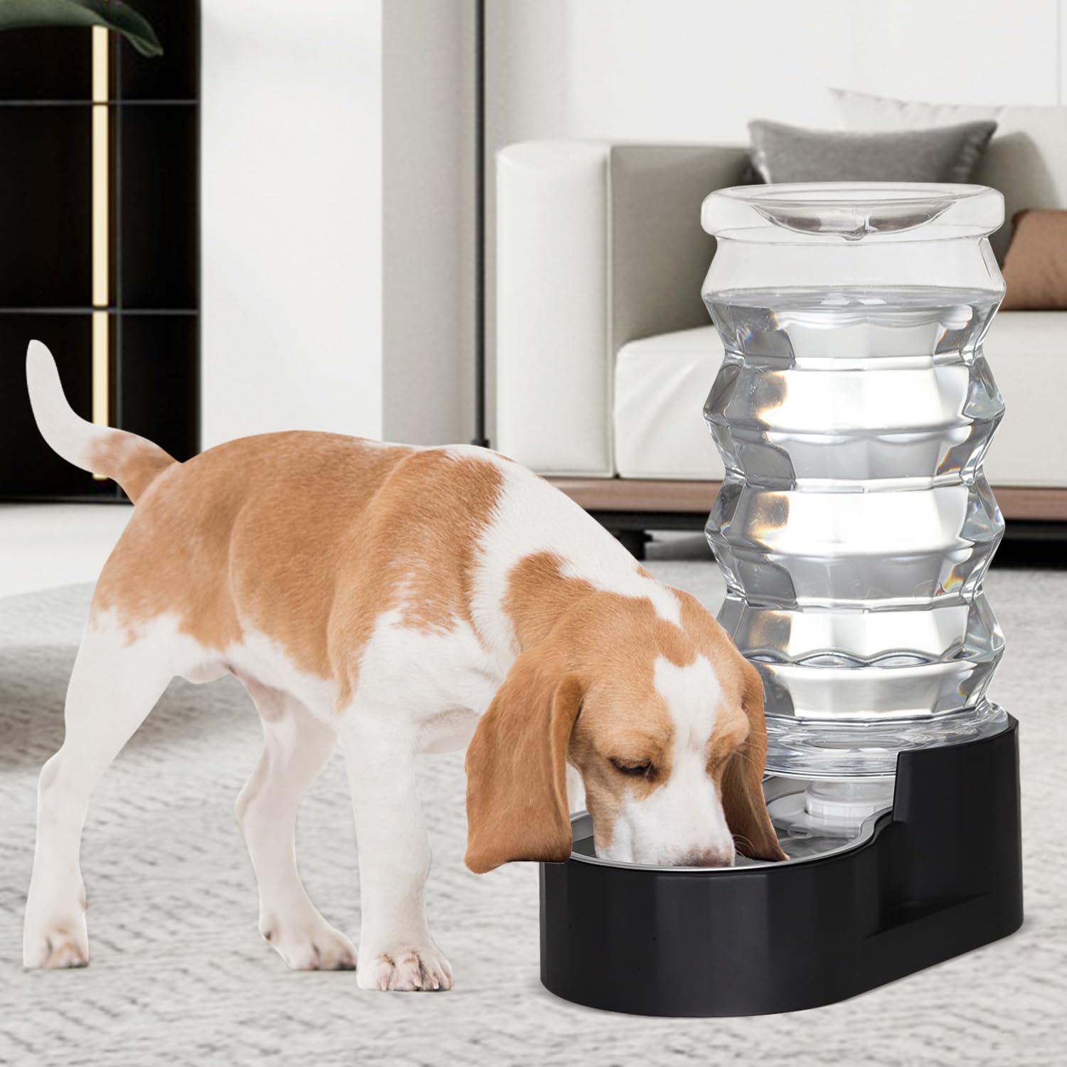 RIZZARI wide-mouth design enables quick refills and thorough cleaning.