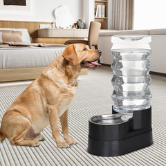 RIZZARI raised base option supports comfortable drinking height for larger dogs.