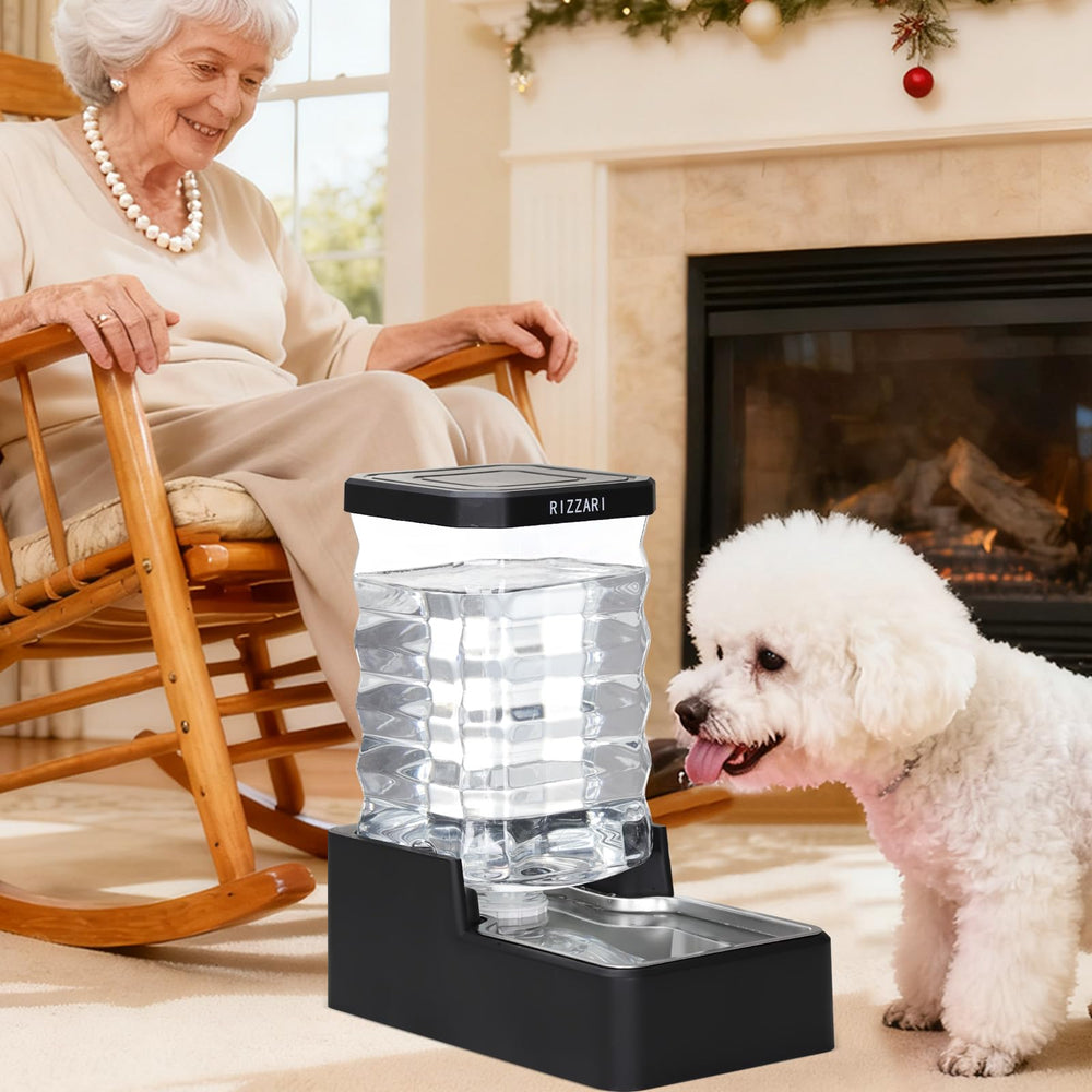 RIZZARI stainless finish resists odors and scratches for daily use.
