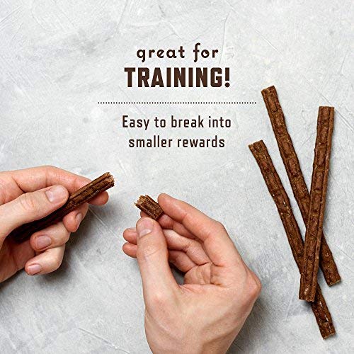 Rocco & Roxie jerky training snacks motivate dogs during sessions.