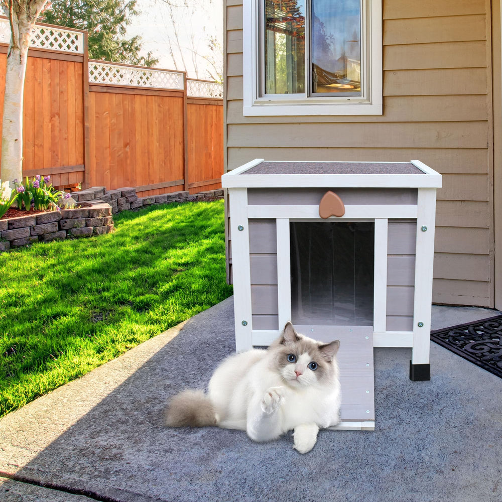 Rockever plastic entrance flap blocks insects while welcoming pets inside