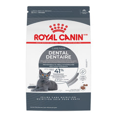 Royal Canin Dental Care bag showcasing packaging for adult cats and dental health support.
