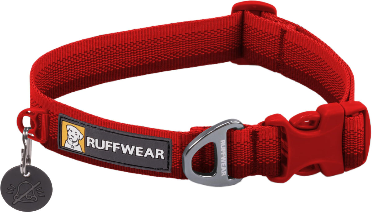 Ruffwear Front Range collar with Tubelok webbing for durable daily adventures.