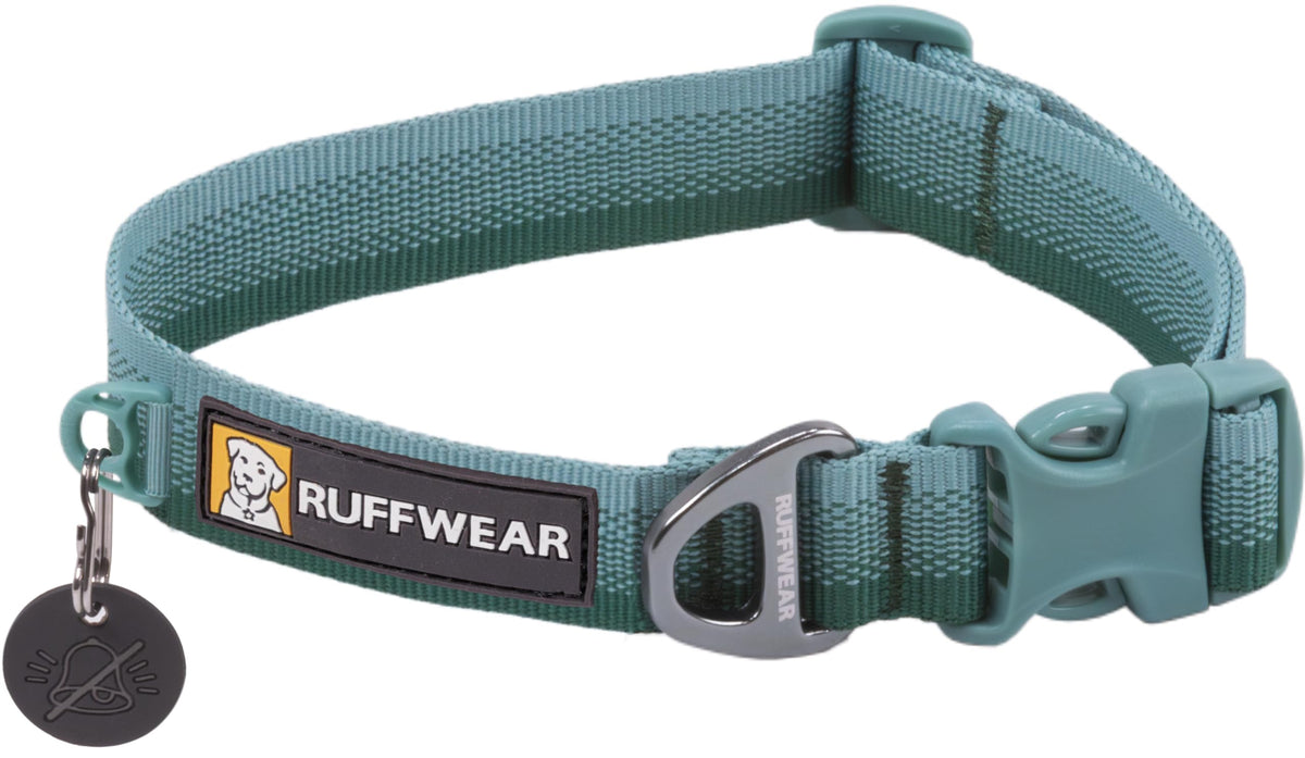 Ruffwear Front Range collar shows Tubelok webbing for rugged daily adventures.