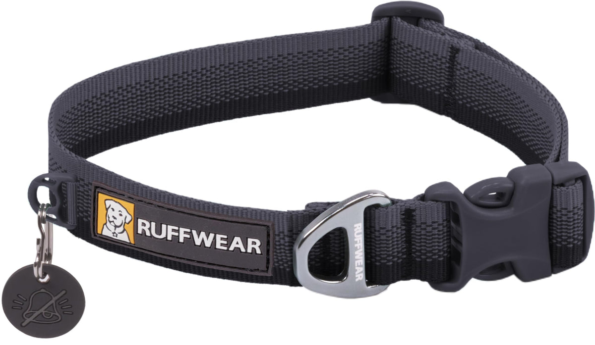 Ruffwear Front Range collar showcasing Tubelok webbing for durable daily use.