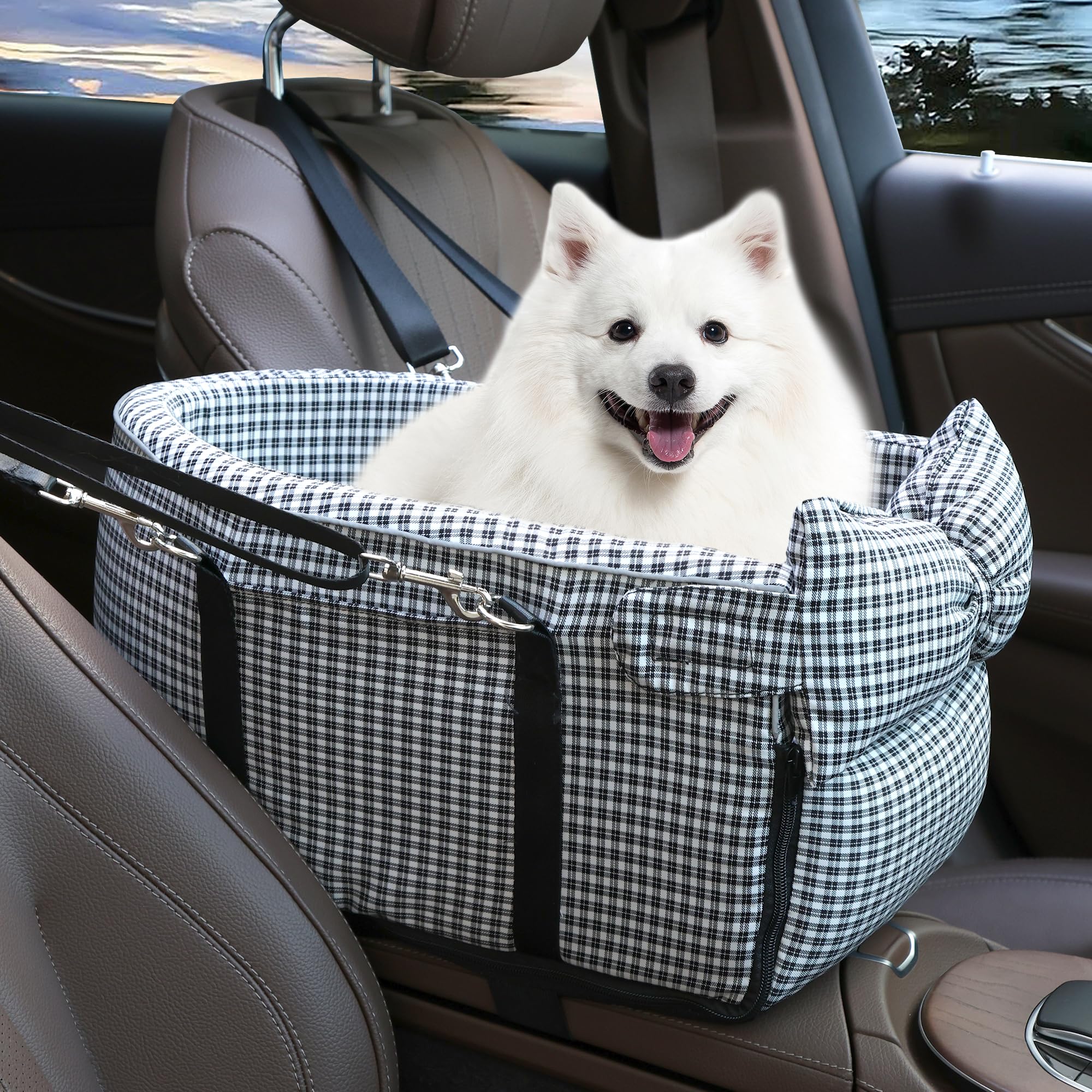 RUONARIER center console dog seat front view offers cozy booster space for small dogs.