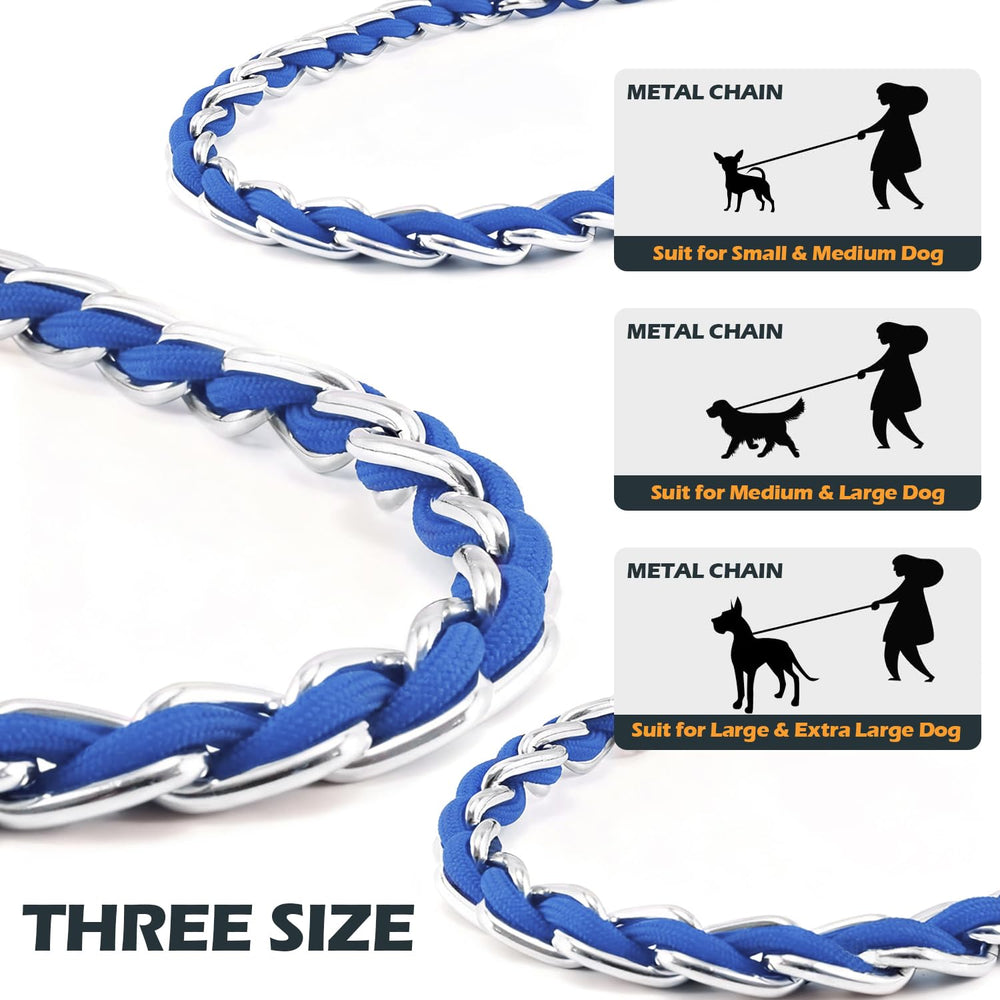 S-ETOVUS blue leash used on walks offers reliable control and visibility.