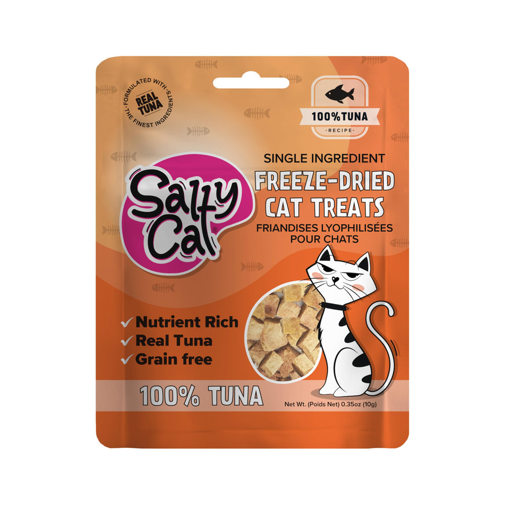 Salty Cat cats enjoying freeze-dried tuna treats during playtime.