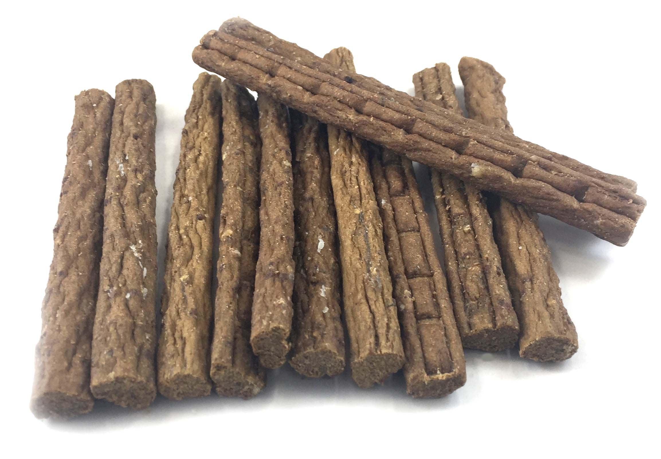 Sancho & Lola's elk jerky ingredients with rosemary offer natural aroma and texture.