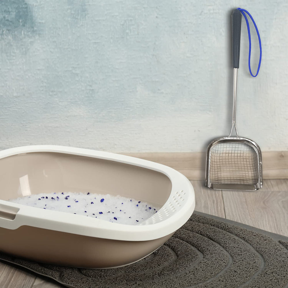 Sand Dipper reduces mess with fast, efficient litter filtering.