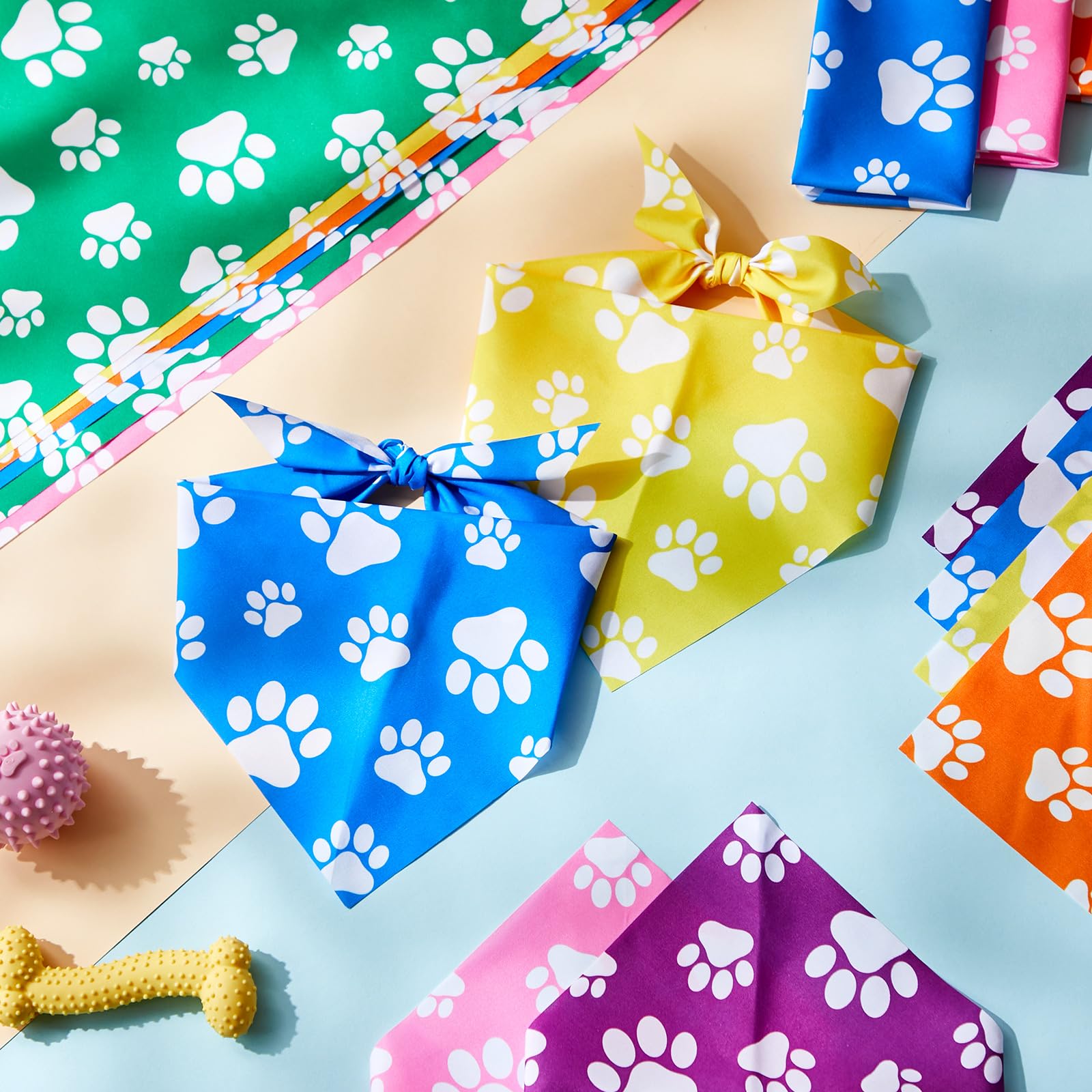 Sanwuta breathable polyester bandana keeps pets comfortable